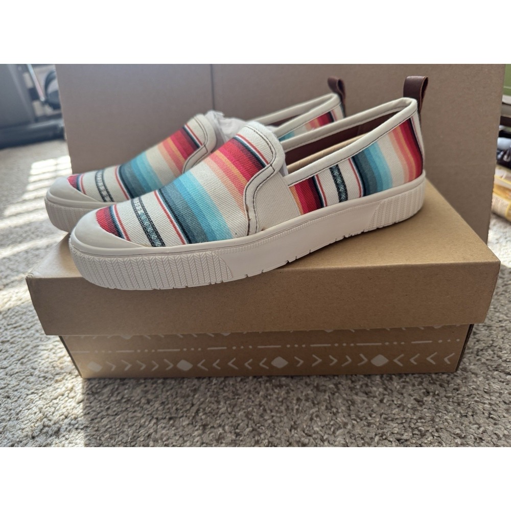 Zodiac Slip-On Ciara Boho Casual Leisure Walking Stripe Sneakers Women's Size 9M